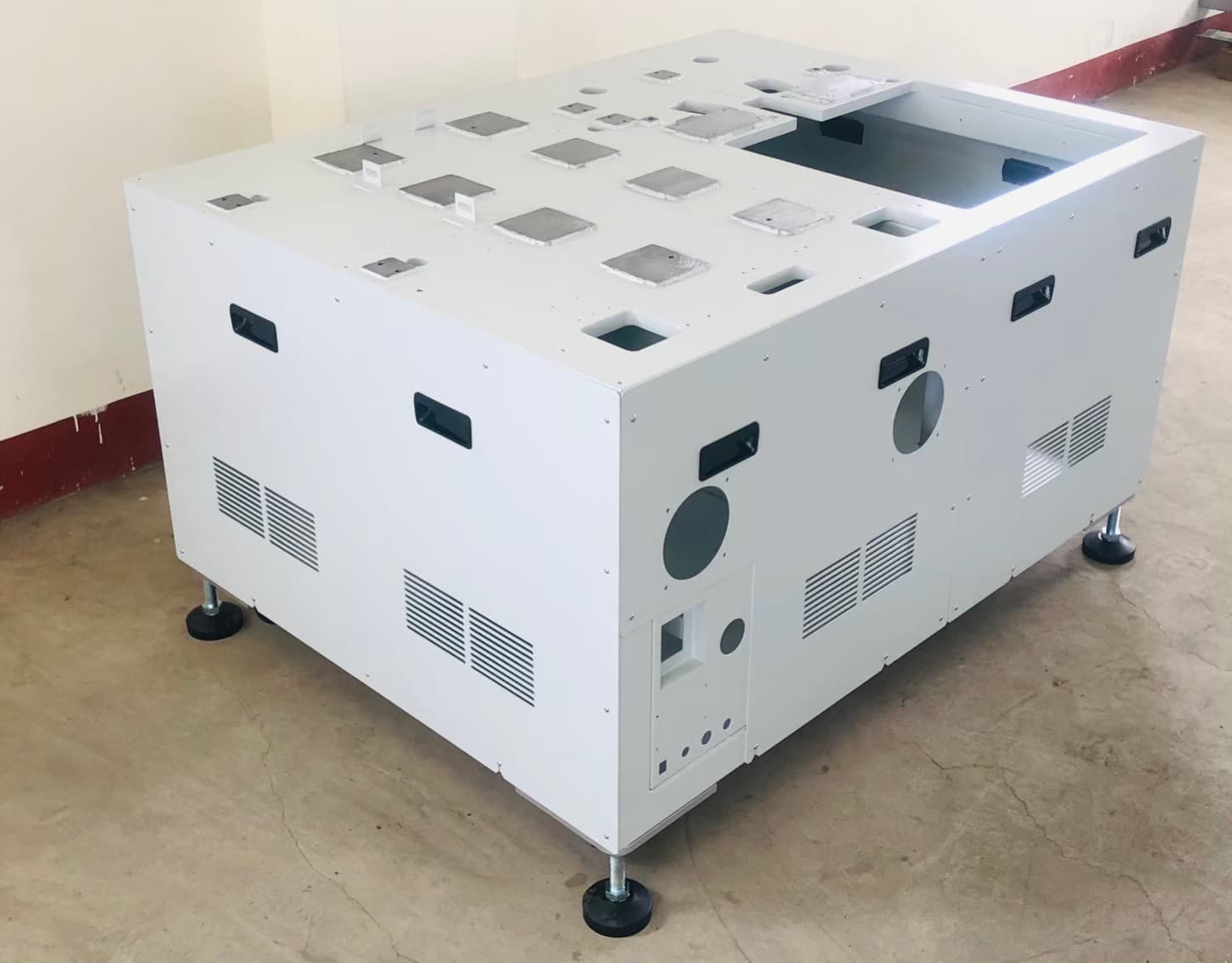 Precision industrial equipment frame